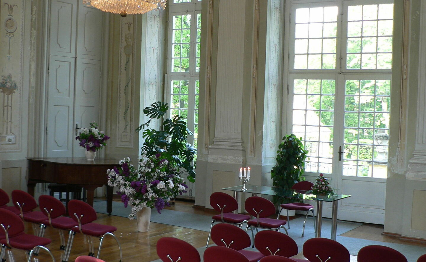 Blick in den Gartensaal des Schlosses, Foto: Gemeindeverwaltung Neschwitz