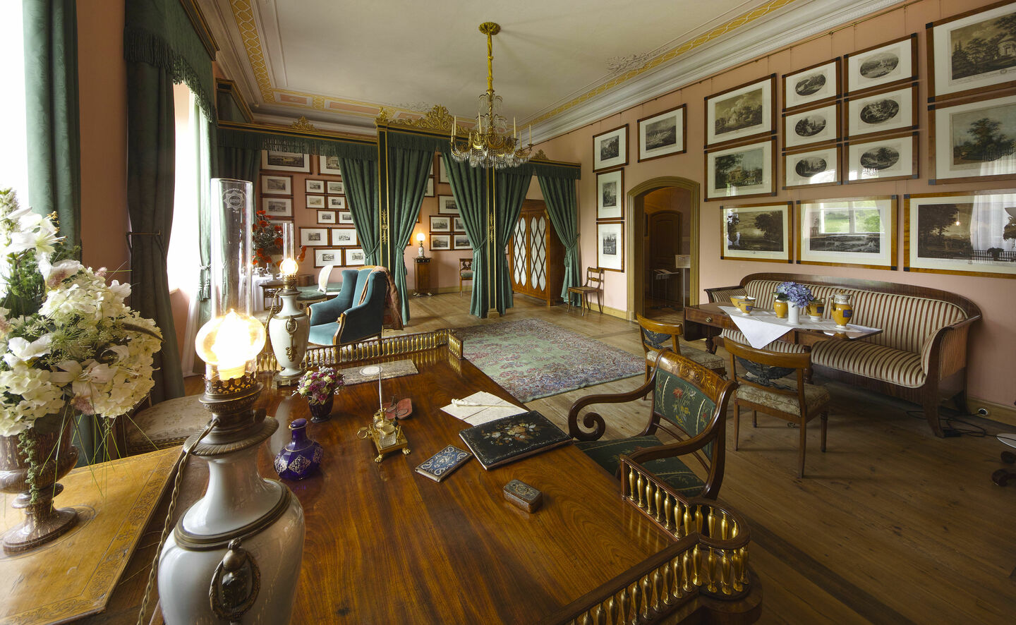 Kleine Saalstube der F&uuml;rstin Lucie von P&uuml;ckler-Muskau im Schloss Branitz, Foto: Hans Bach, Potsdam / SFPM (2014)