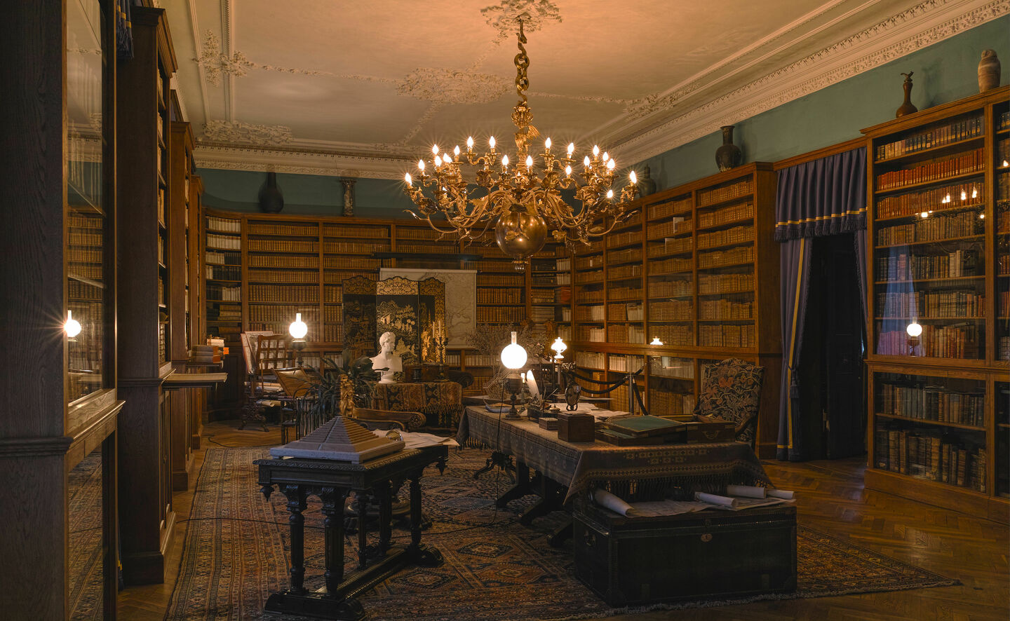 Die P&uuml;ckler-Callenberg-Bibliothek im Schloss Branitz, Foto: Hans Bach, Potsdam / SFPM (2014)